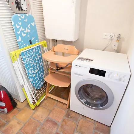 Ferienhaus Ankerplatz Darss Nyaraló *